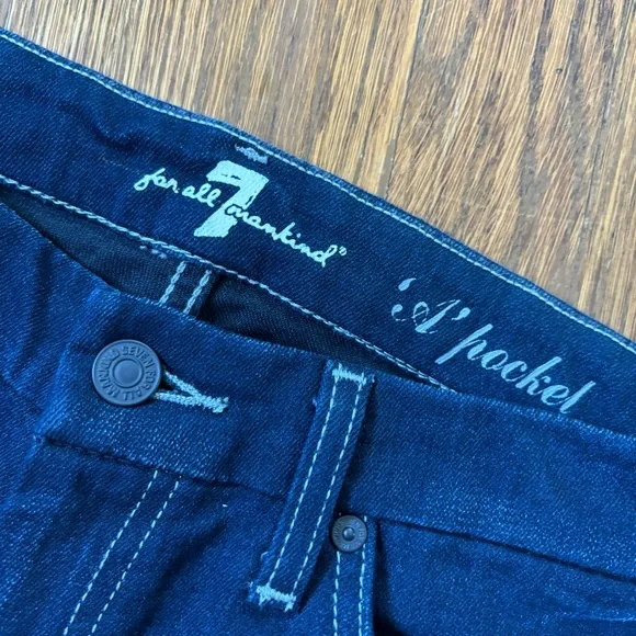 7 For All Mankind A Pocket Flare Jeans - Picture 7 of 8